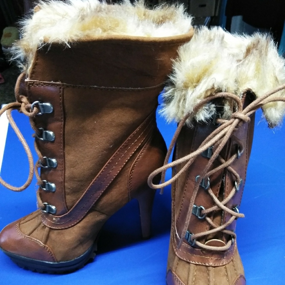 Wildcat, Anne Michelle, ankle boots